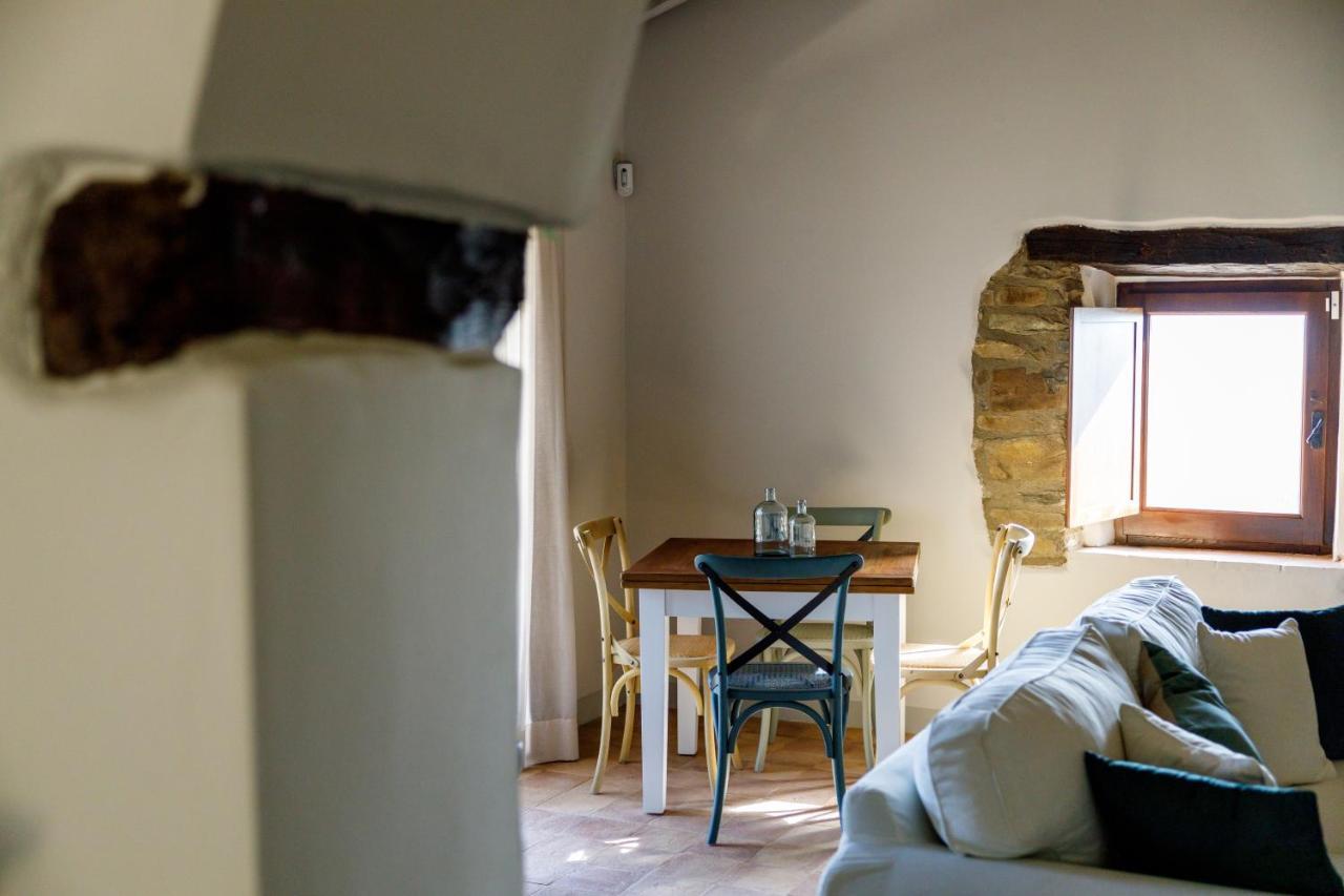 Antichi Casali Di Charme Resort
